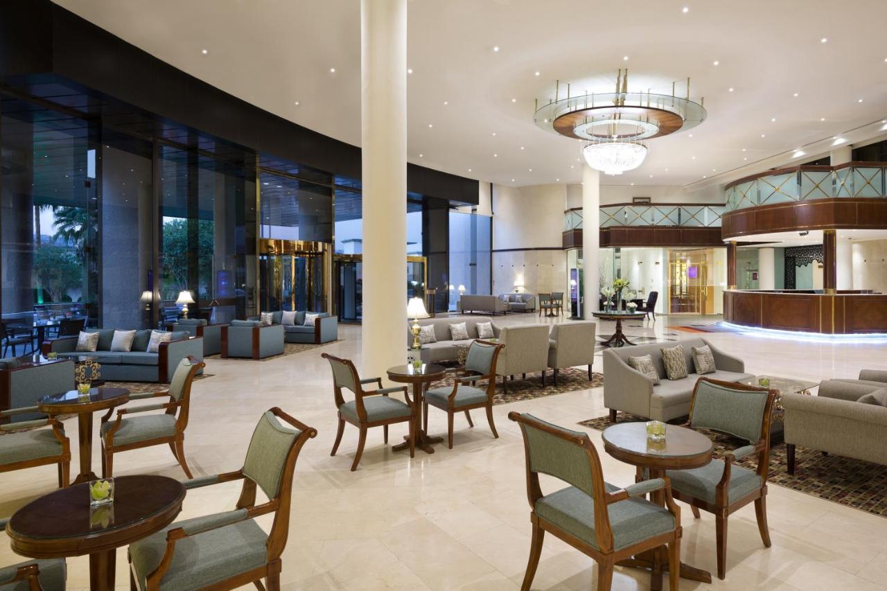 Crowne Plaza Palace By Ihg 4*