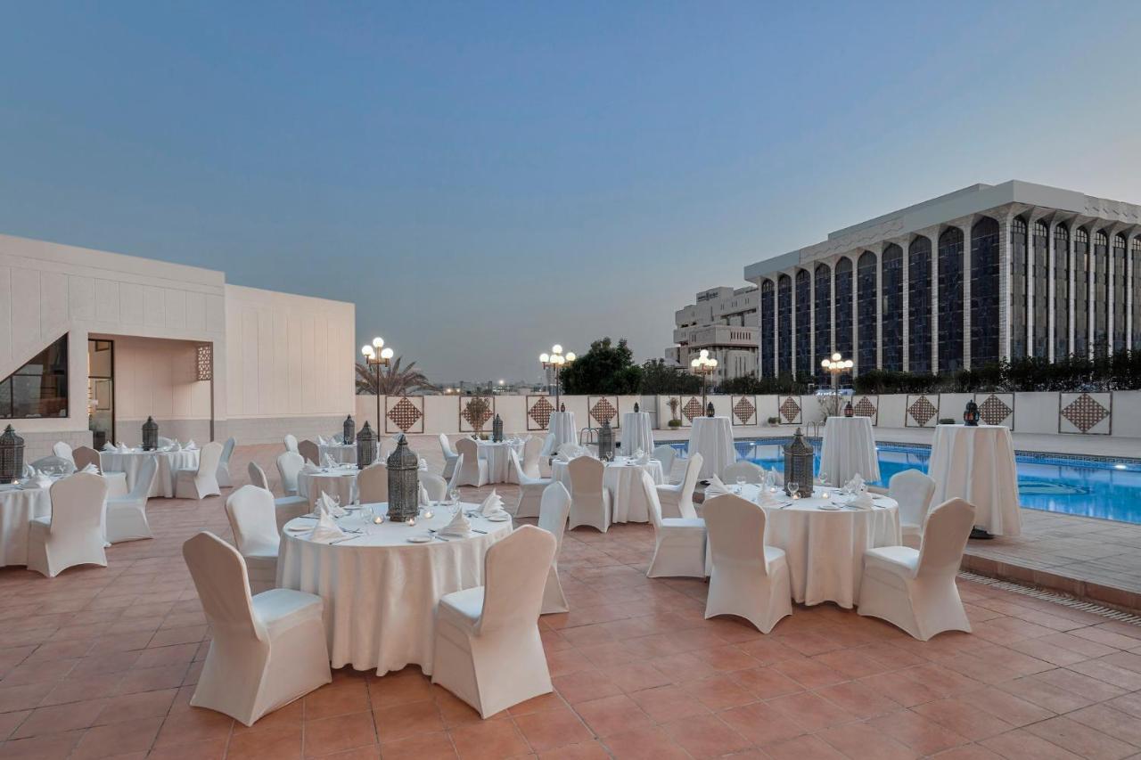Crowne Plaza Palace By Ihg Hotel 4*