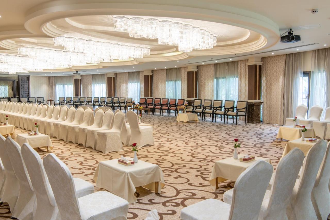 Crowne Plaza Palace By Ihg Hotel Riyadh