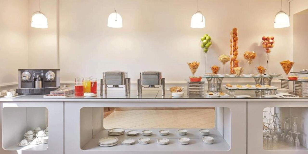 Crowne Plaza Palace By Ihg Hotel 4*